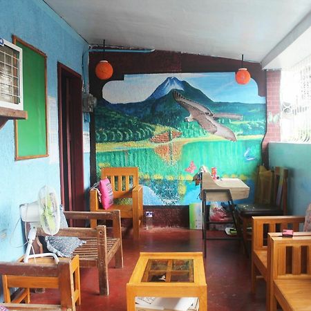 J'S Backpackers Hostel Davao Exterior photo
