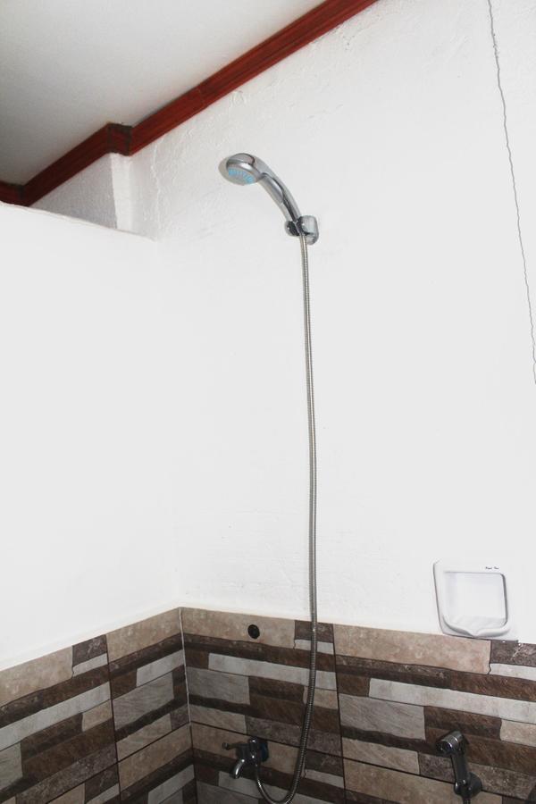 J'S Backpackers Hostel Davao Exterior photo
