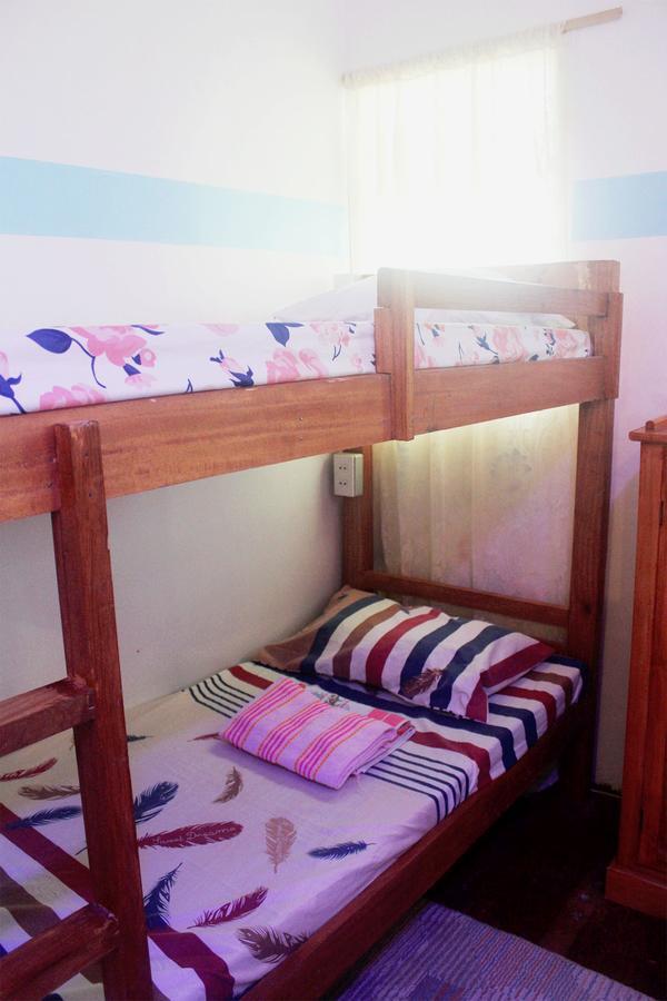 J'S Backpackers Hostel Davao Exterior photo