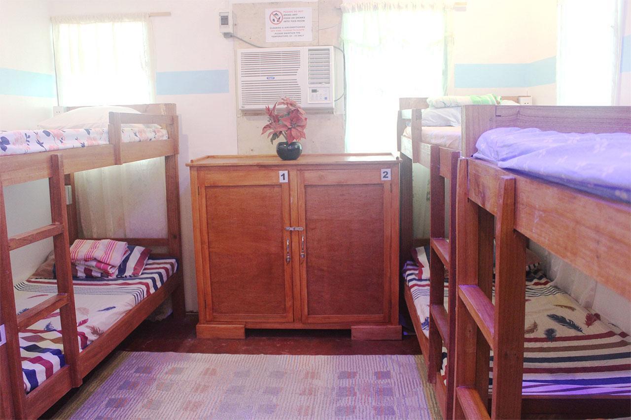 J'S Backpackers Hostel Davao Exterior photo